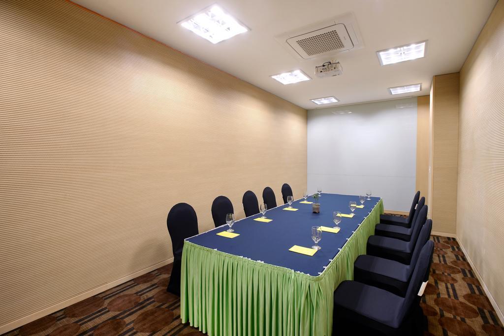 Jeju Aerospace Hotel Seogwipo Dış mekan fotoğraf