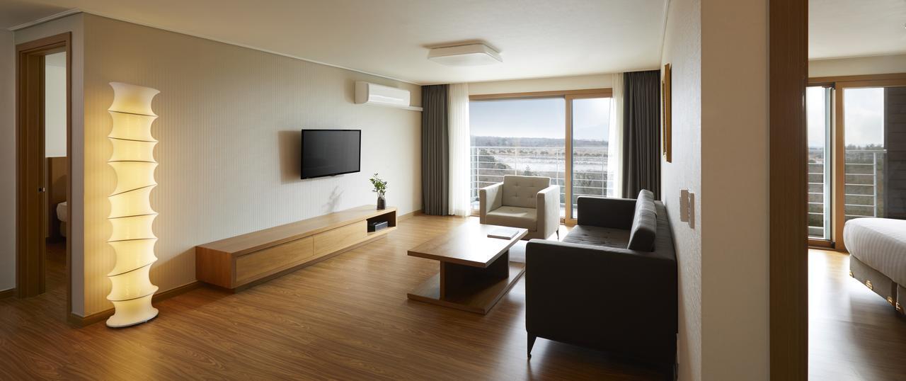 Jeju Aerospace Hotel Seogwipo Dış mekan fotoğraf