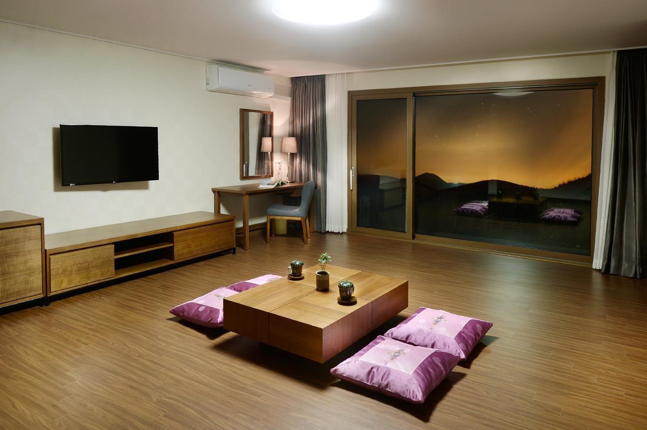 Jeju Aerospace Hotel Seogwipo Dış mekan fotoğraf