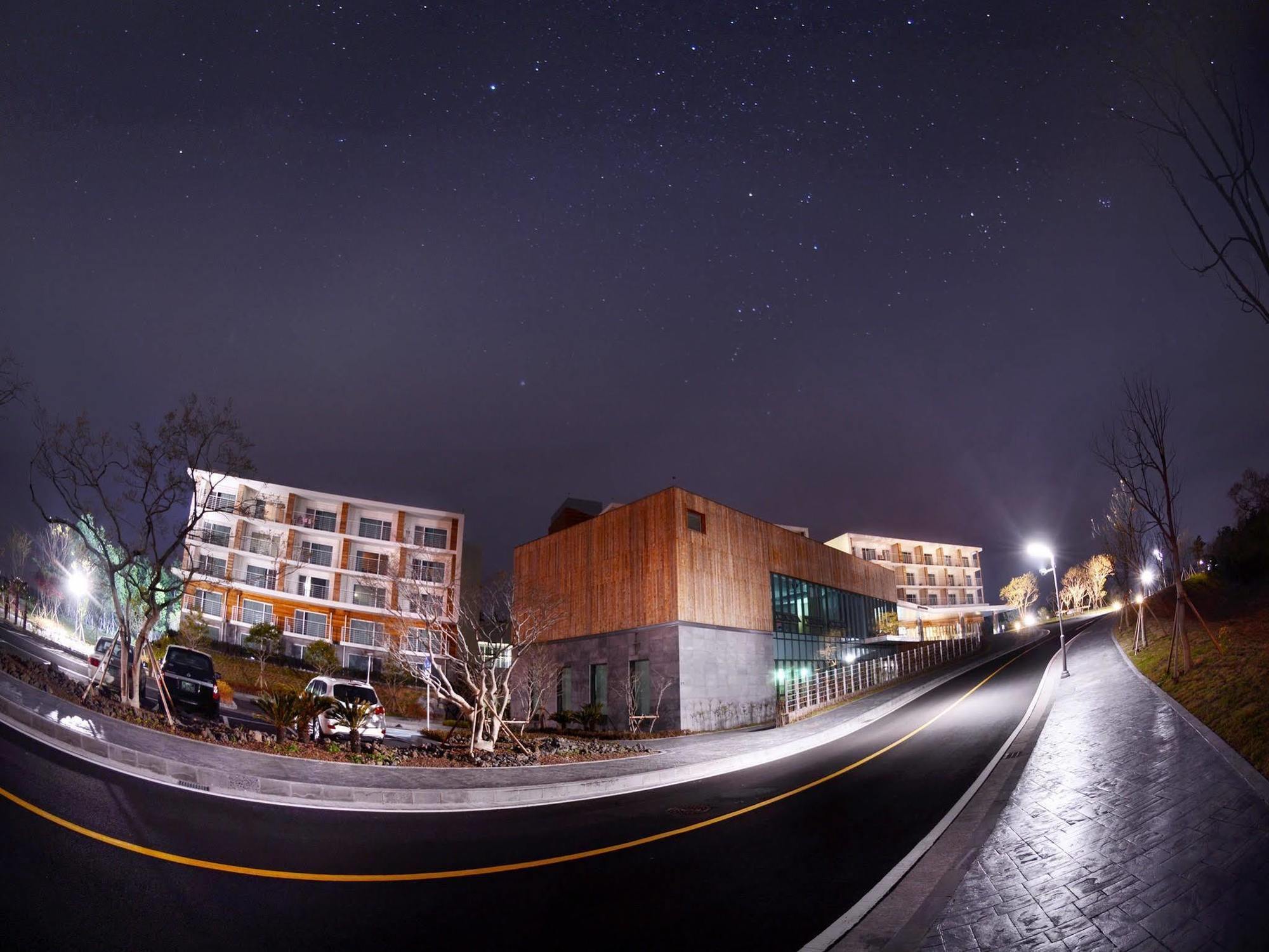 Jeju Aerospace Hotel Seogwipo Dış mekan fotoğraf