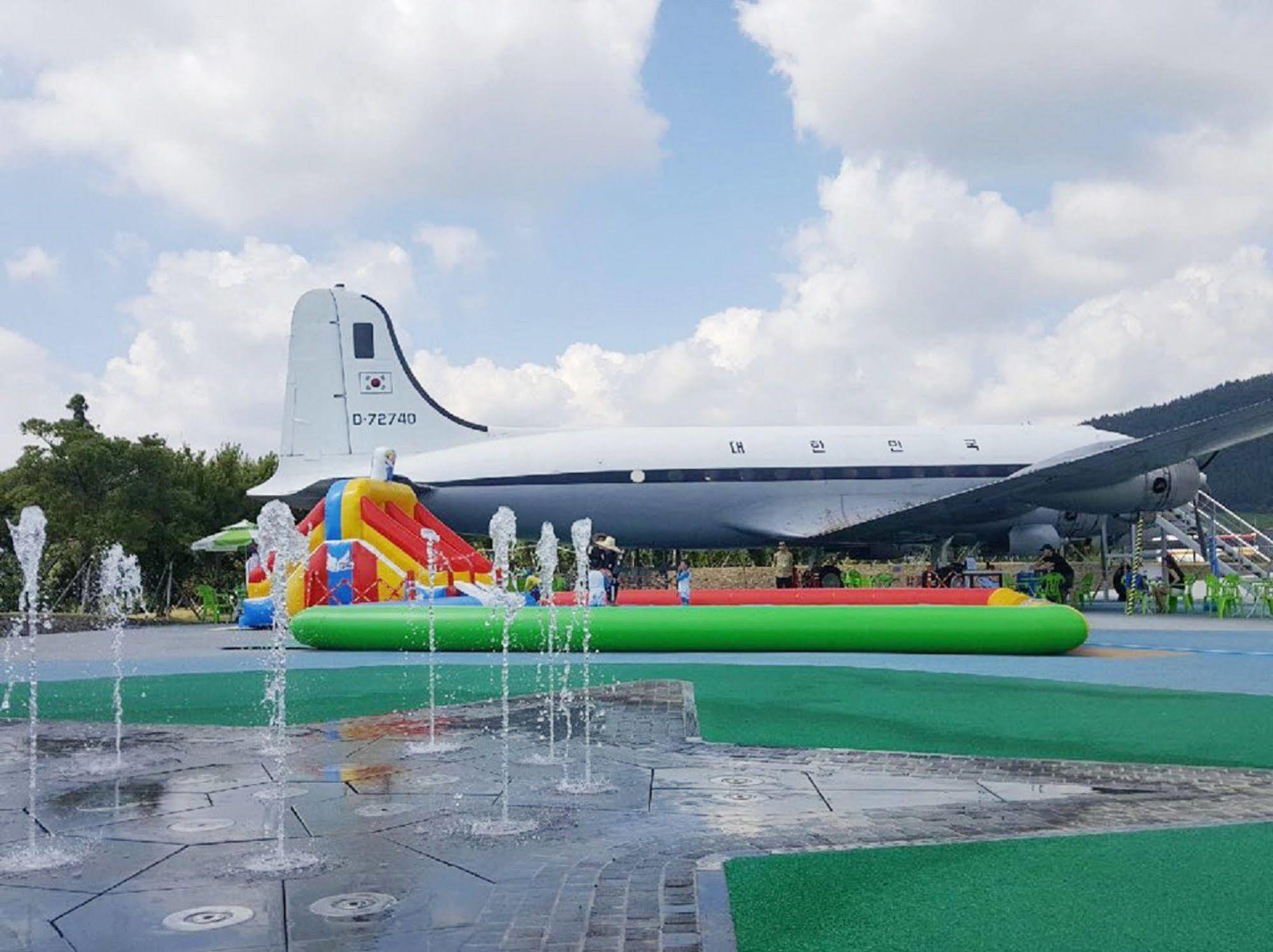 Jeju Aerospace Hotel Seogwipo Dış mekan fotoğraf